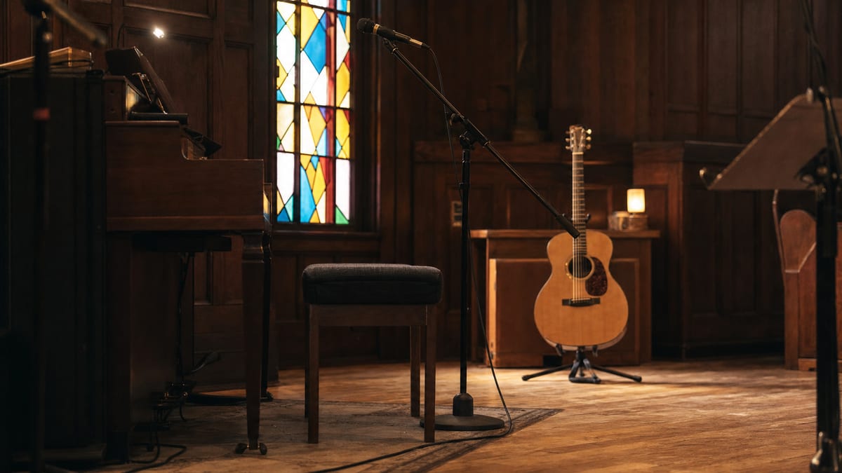Hillsong United's Wonder and the Global Arena Worship Infrastructure